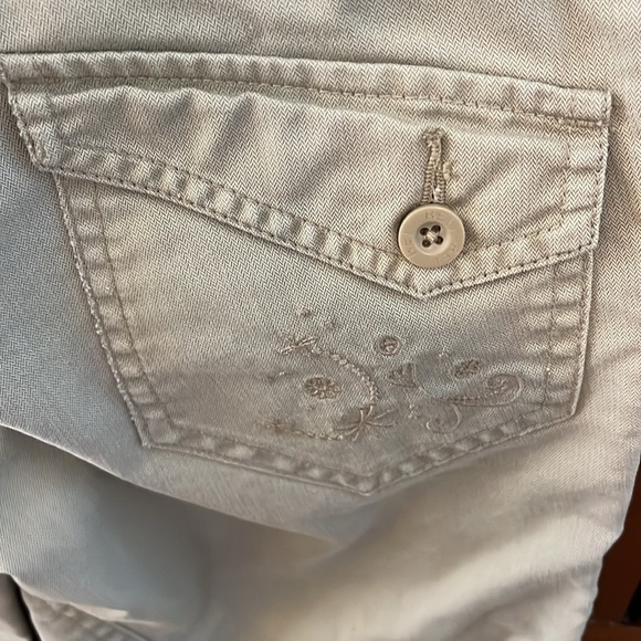 REI Girl’s Tan Capris With Elastic Waist And Zipper Size Medium EUC - Picture 7 of 7